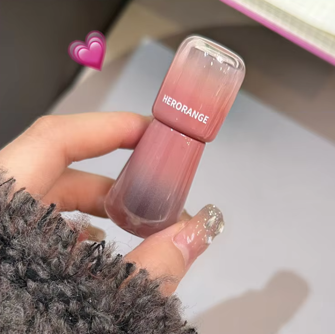 HERORANGE Smokey Water Light Lipglaze - Image 4
