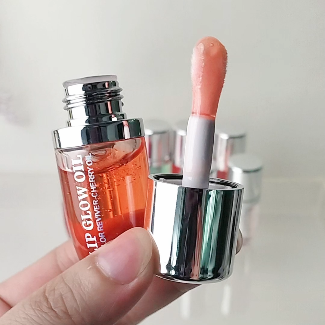 VIVELY Hydrating Color Reviver Water Light Cherry Lip Oil - Image 3