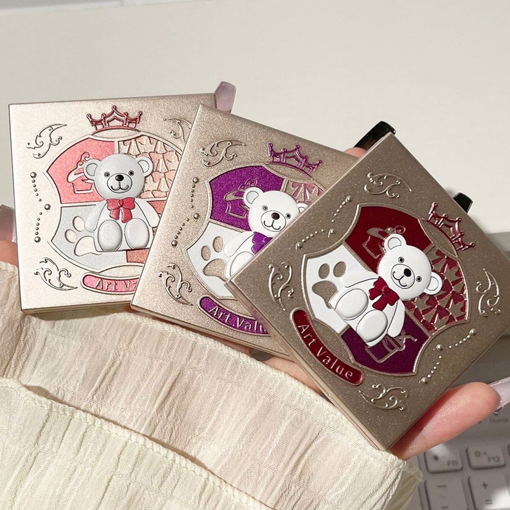ART VALUE Little Bear Knight Sparkling Eyeshadow Palette - Image 6