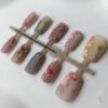 1000057987 Vintage Embroidered Floral 3D Press-On Nails