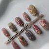 1000057988 Vintage Embroidered Floral 3D Press-On Nails