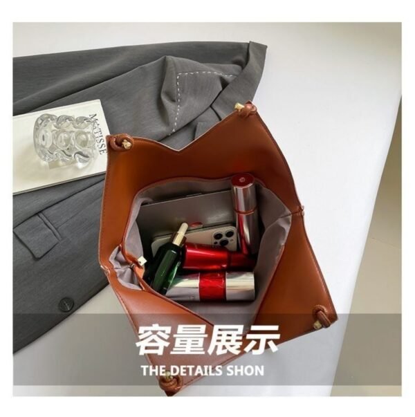 min-min-retro-shoulder-tote-bag-02 Min Min Retro Shoulder Tote Bag