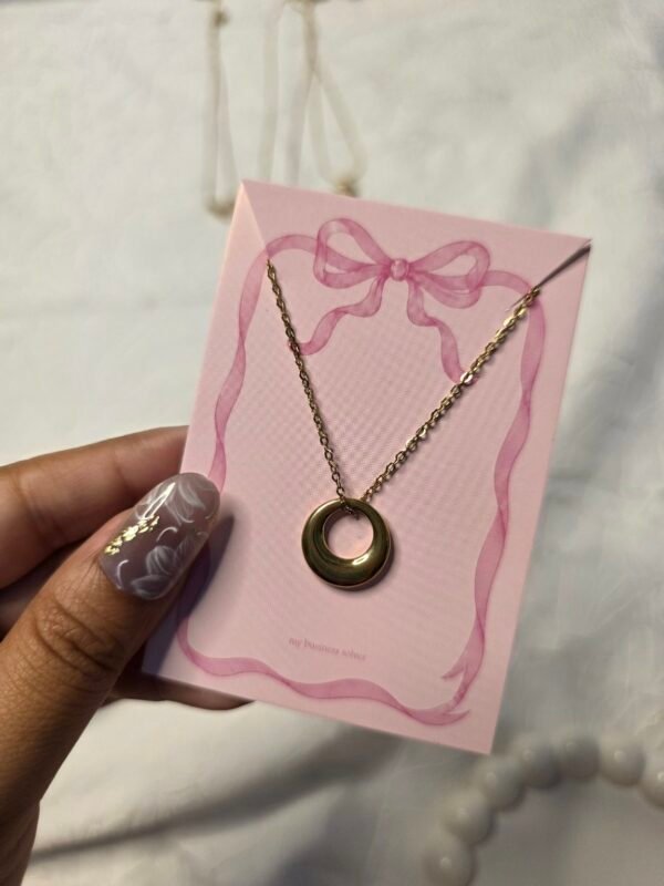 Minimal Round Stainless Steel Pendant Necklace for Women