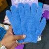 skinlogic-exfoliating-shower-gloves-04 SKINLOGIC Exfoliating Shower Gloves - 1 Pair