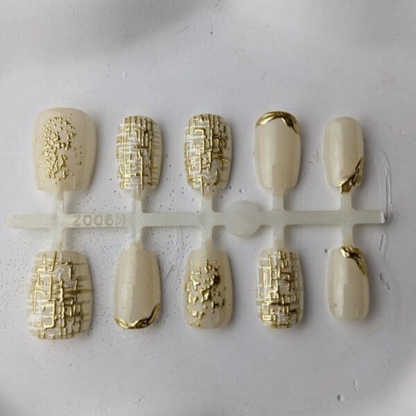 SH-NL-005 Ivory Gold Luxe 3D Textured Press-On Nails