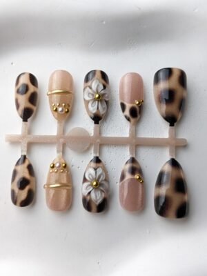 leopard-pearl-floral-3d-press-on-nails-1 Leopard Pearl Floral 3D Press-On Nails