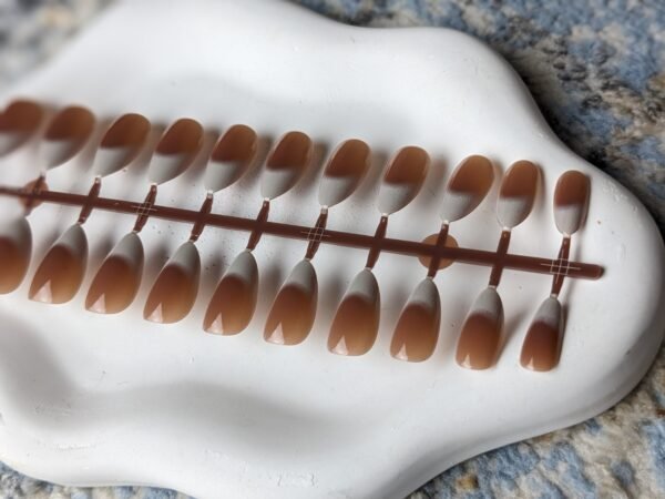 mocha-white-french-press-on-nails-set-2 Mocha White French Press-On Nails Set