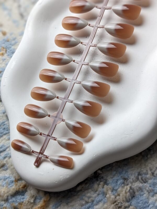 mocha-white-french-press-on-nails-set-3 Mocha White French Press-On Nails Set