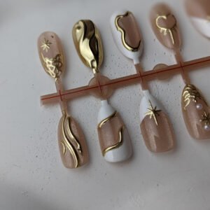 Champagne Gold Celestial Heart 3D Press-On Nails - 10 Pieces - XS