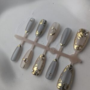 shy-nails-batch-04 Silver Grey Gold Foil Pearl Press-On Nails